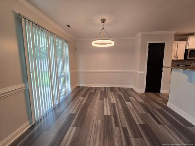 102 Whistling Pines Drive, Raeford, NC 28376