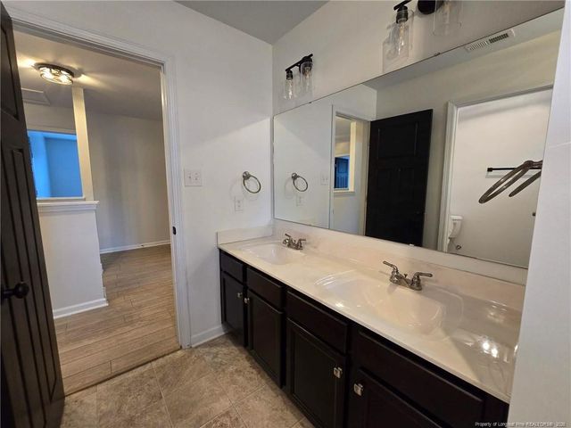 102 Whistling Pines Drive, Raeford, NC 28376
