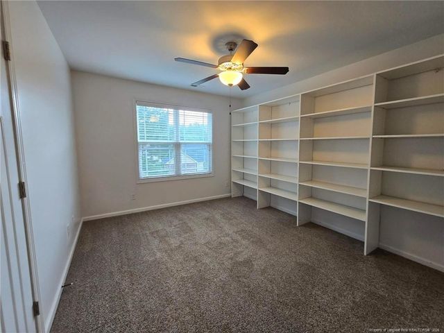 102 Whistling Pines Drive, Raeford, NC 28376