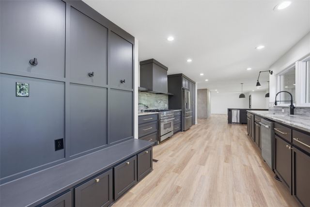 4916 Ridgeview Drive, Waco, TX 76710