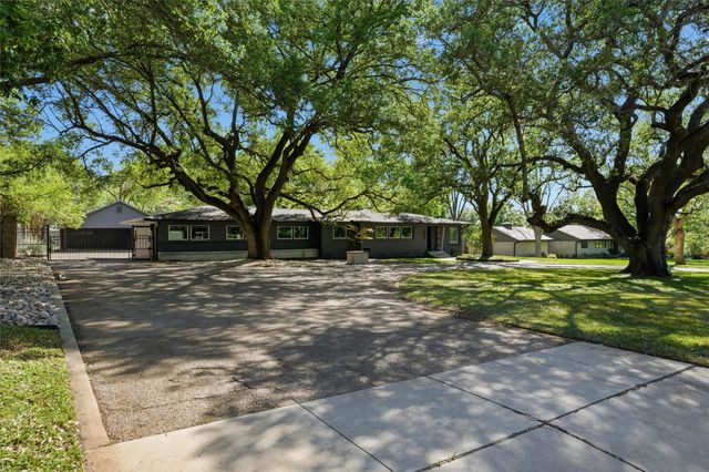 4916 Ridgeview Drive, Waco, TX 76710