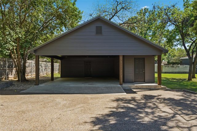 4916 Ridgeview Drive, Waco, TX 76710