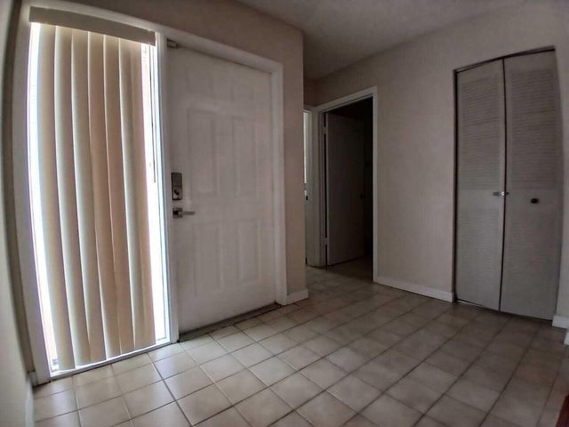 1731 SHORESIDE Circle, Wellington, FL 33414