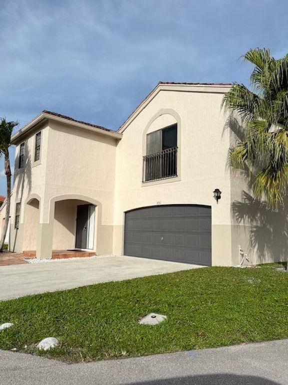1731 SHORESIDE Circle, Wellington, FL 33414