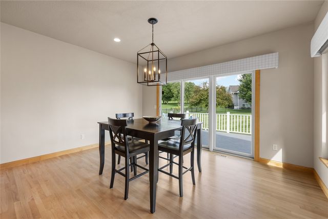 2890 Twinleaf Road, Cedar Rapids, IA 52411