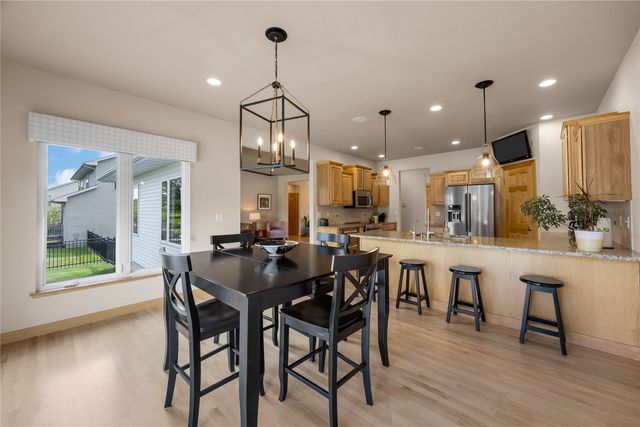 2890 Twinleaf Road, Cedar Rapids, IA 52411