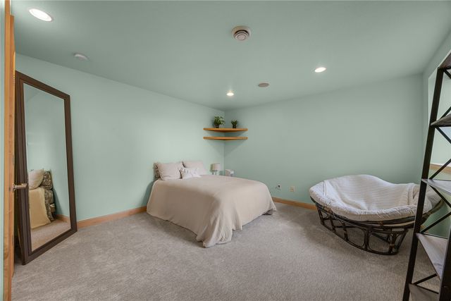 2890 Twinleaf Road, Cedar Rapids, IA 52411