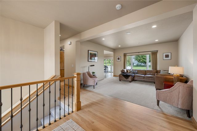 2890 Twinleaf Road, Cedar Rapids, IA 52411