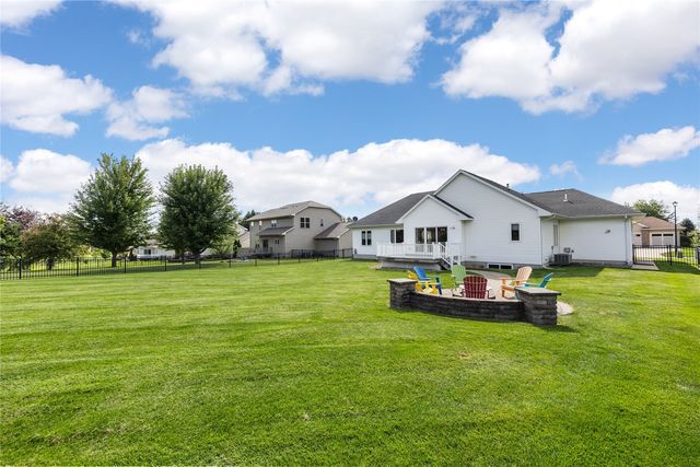 2890 Twinleaf Road, Cedar Rapids, IA 52411