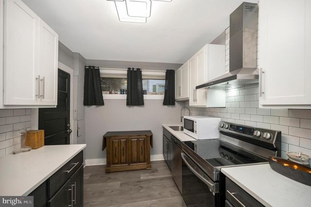 111 FORBES ST, Fredericksburg, VA 22405