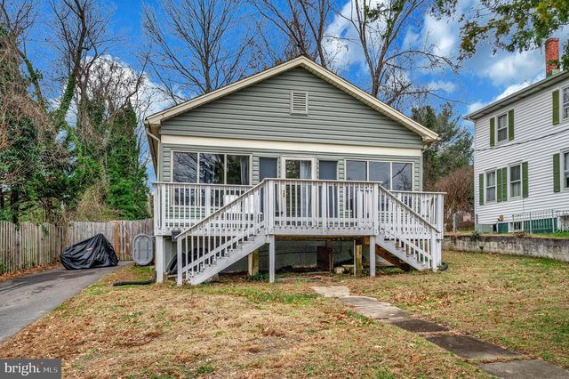 111 FORBES ST, Fredericksburg, VA 22405