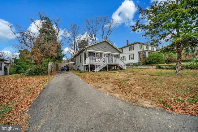 111 FORBES ST, Fredericksburg, VA 22405