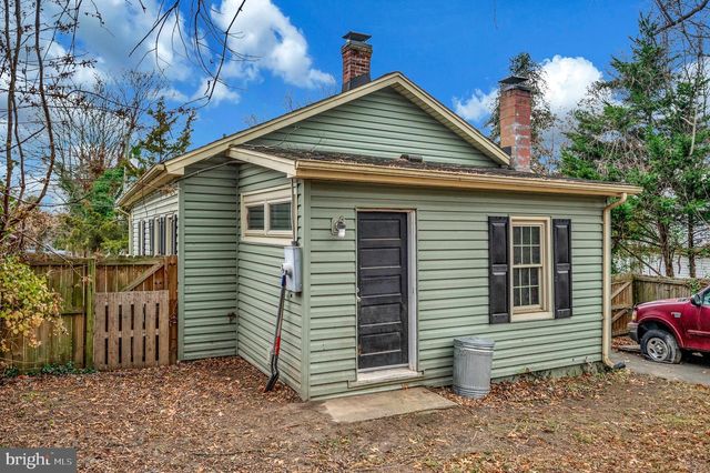 111 FORBES ST, Fredericksburg, VA 22405