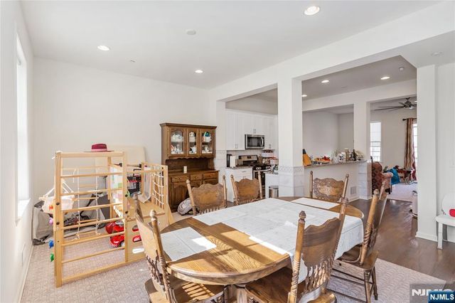 293 Bradley Drive, Wood Ridge, NJ 07075