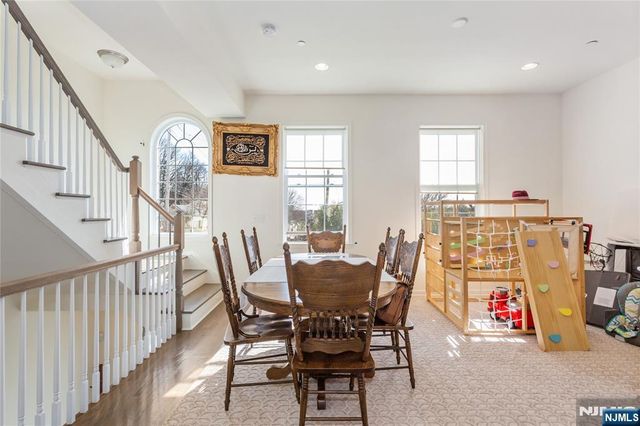 293 Bradley Drive, Wood Ridge, NJ 07075