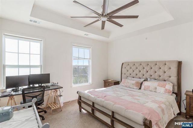 293 Bradley Drive, Wood Ridge, NJ 07075