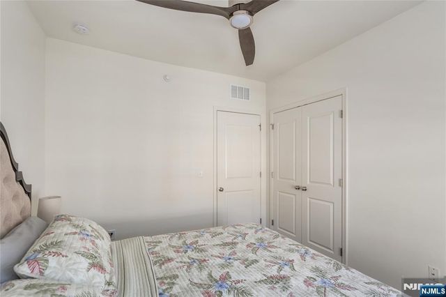 293 Bradley Drive, Wood Ridge, NJ 07075