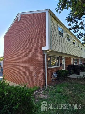 238 Inza Street, Highland Park, NJ 08904