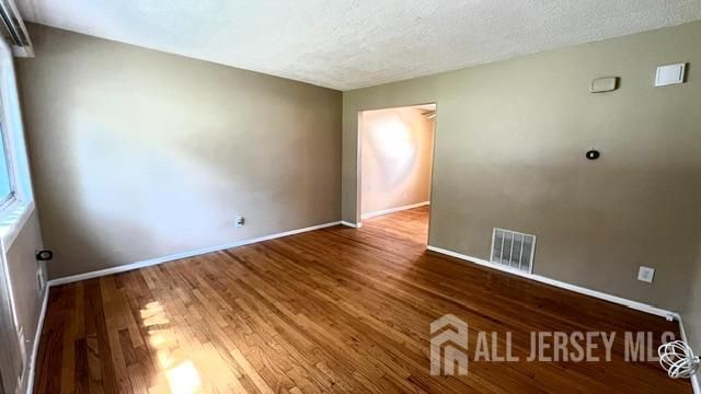 238 Inza Street, Highland Park, NJ 08904