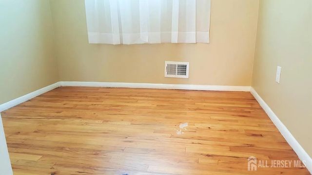 238 Inza Street, Highland Park, NJ 08904