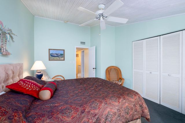 87200 Overseas Hwy Apt I3, Plantation Key, FL 33036