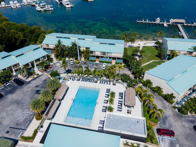 87200 Overseas Hwy Apt I3, Plantation Key, FL 33036