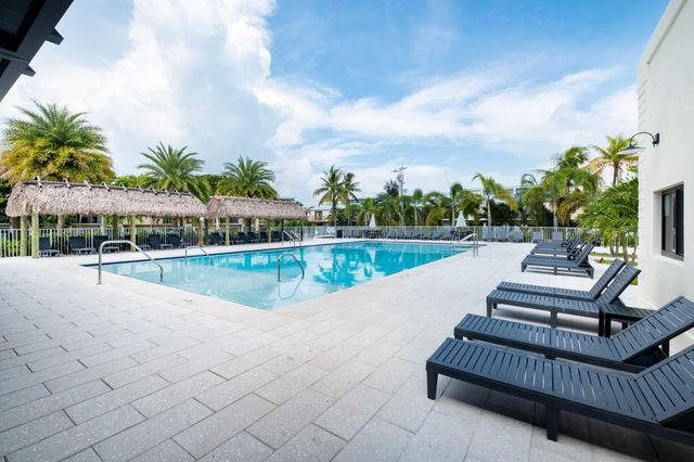 87200 Overseas Hwy Apt I3, Plantation Key, FL 33036