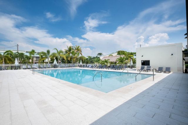 87200 Overseas Hwy Apt I3, Plantation Key, FL 33036