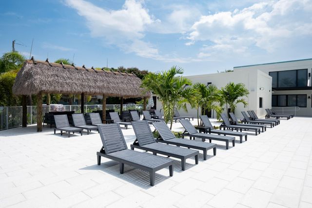 87200 Overseas Hwy Apt I3, Plantation Key, FL 33036