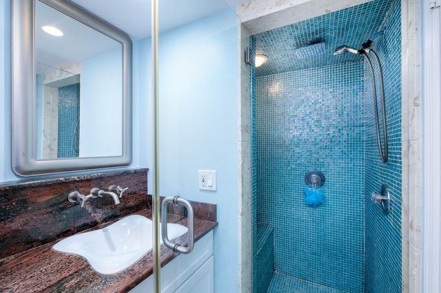 87200 Overseas Hwy Apt I3, Plantation Key, FL 33036