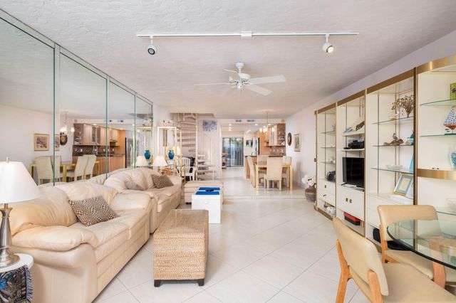 87200 Overseas Hwy Apt I3, Plantation Key, FL 33036