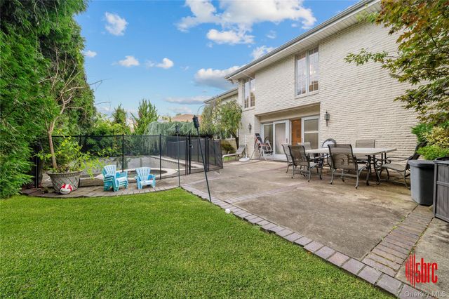 2346 Bergen Avenue, Brooklyn, NY 11234