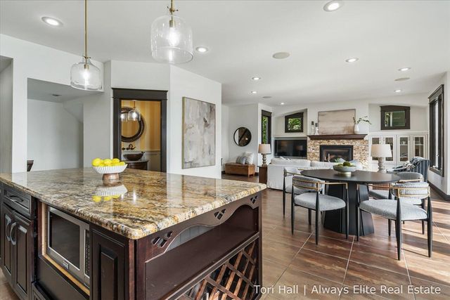 1208 N Eagle Lake Drive, Kalamazoo, MI 49009