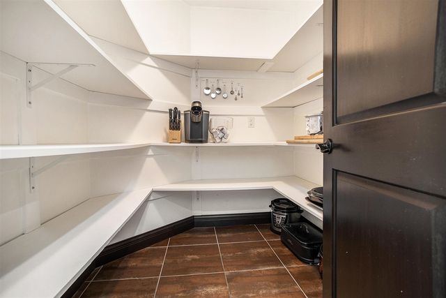 1208 N Eagle Lake Drive, Kalamazoo, MI 49009