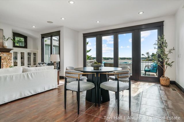 1208 N Eagle Lake Drive, Kalamazoo, MI 49009