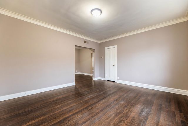 620 E 73rd Street 1, Chicago, IL 60619