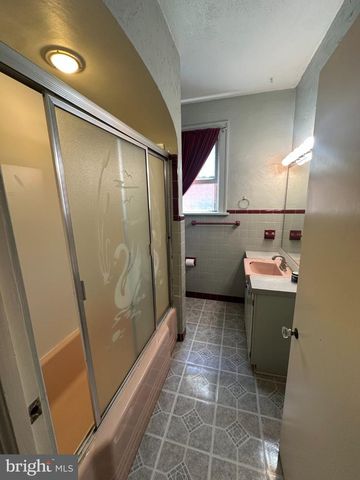 3132 GREEN ST, Harrisburg, PA 17110