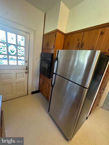 3132 GREEN ST, Harrisburg, PA 17110