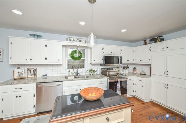 10217 Atlee Station Rd, Mechanicsville, VA 23116