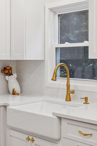 1846 Saunders Avenue, Saint Paul, MN 55116