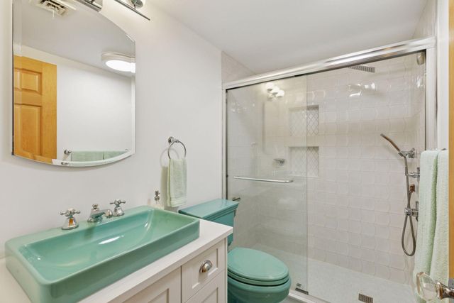 1846 Saunders Avenue, Saint Paul, MN 55116