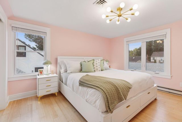 1846 Saunders Avenue, Saint Paul, MN 55116