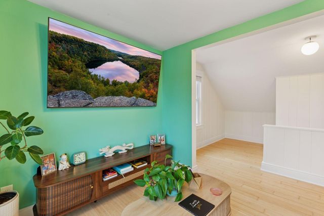 1846 Saunders Avenue, Saint Paul, MN 55116