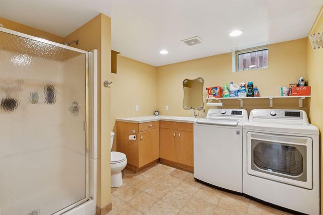 1846 Saunders Avenue, Saint Paul, MN 55116