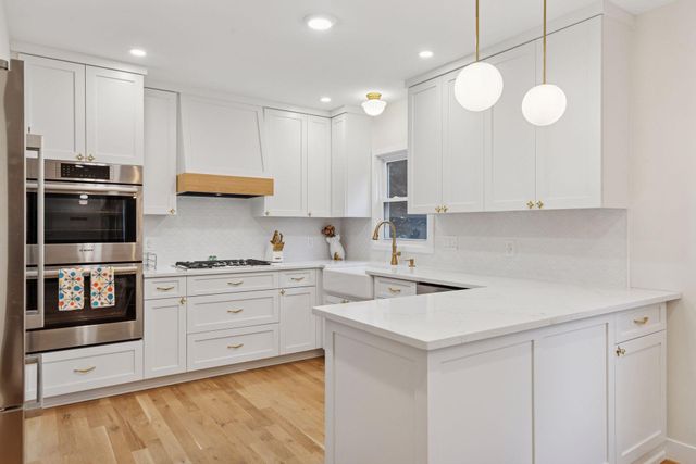 1846 Saunders Avenue, Saint Paul, MN 55116