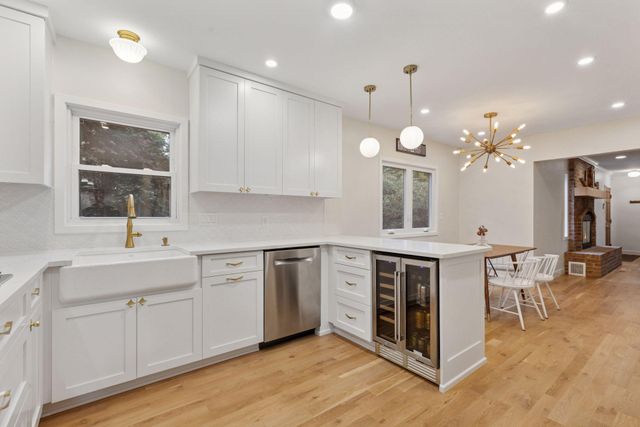 1846 Saunders Avenue, Saint Paul, MN 55116