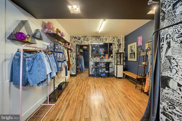 106-108 E KING ST, Lancaster, PA 17602