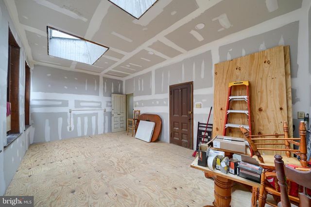 106-108 E KING ST, Lancaster, PA 17602