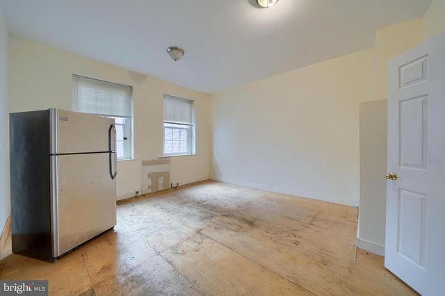 106-108 E KING ST, Lancaster, PA 17602