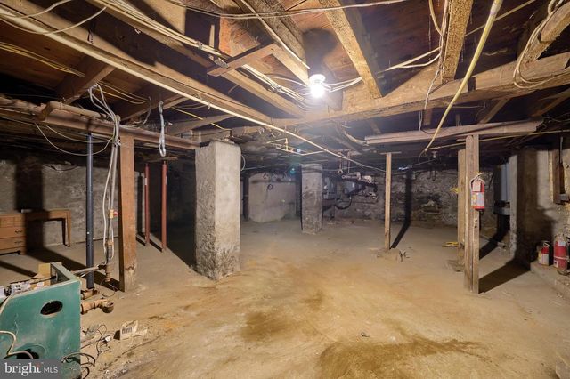 106-108 E KING ST, Lancaster, PA 17602